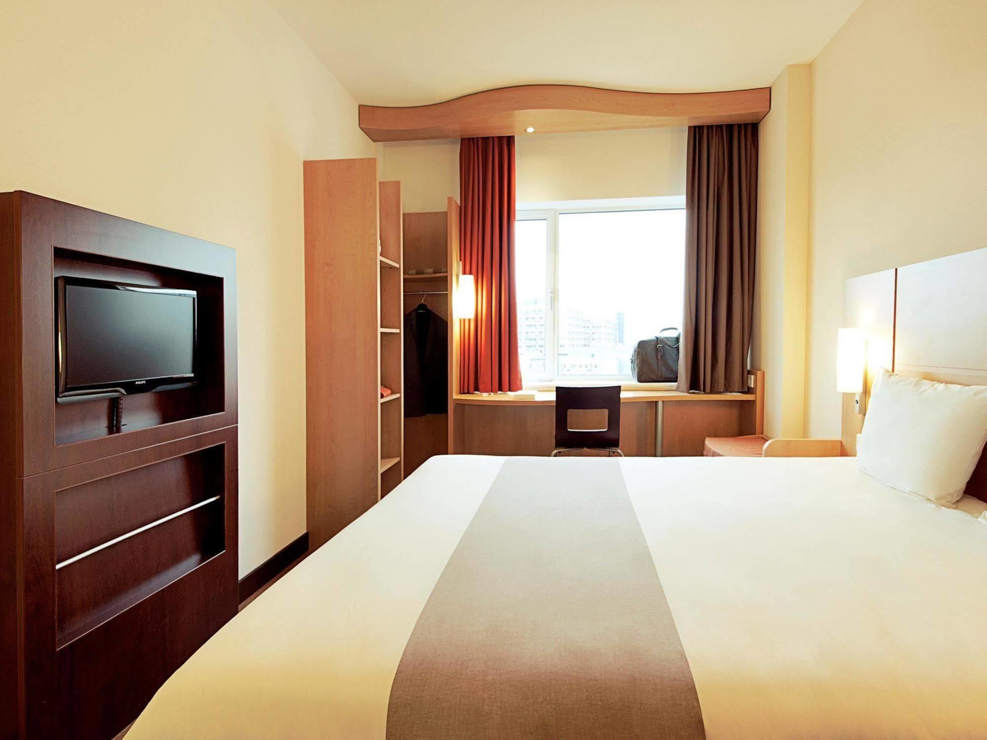 Hotel Ibis Anyang Jiefang Ave Exteriér fotografie
