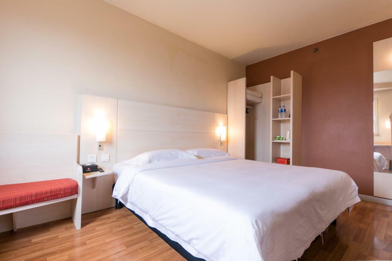 Hotel Ibis Anyang Jiefang Ave Exteriér fotografie
